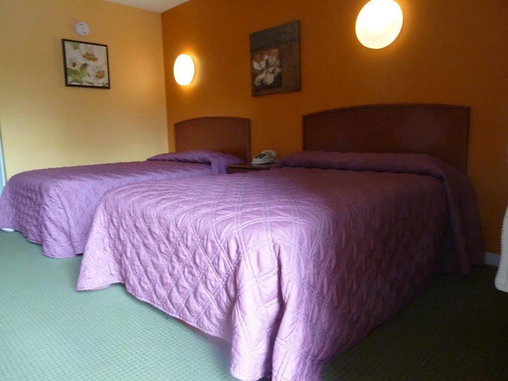 Lakeland Inn - Bohemia Kültér fotó